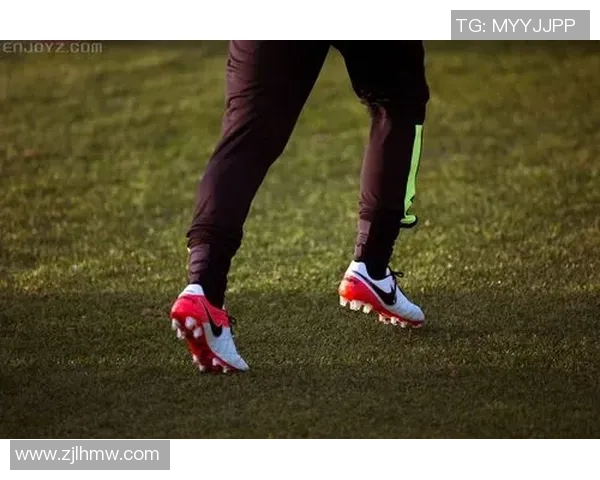 足球球星代言Nike运动鞋传奇盘点与创新设计探索